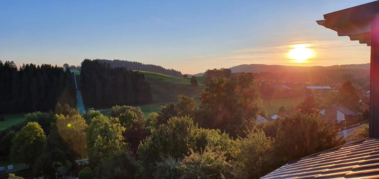 Traumhafter Bergblick Im Allgaeuer Luftkurort * Buchenberg (Bavaria)